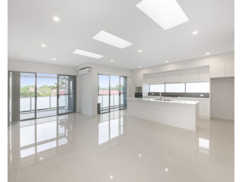 10/271 Dunmore Street, Pendle Hill NSW 2145