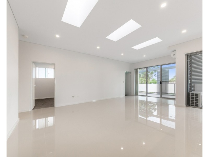 10/271 Dunmore Street, Pendle Hill NSW 2145