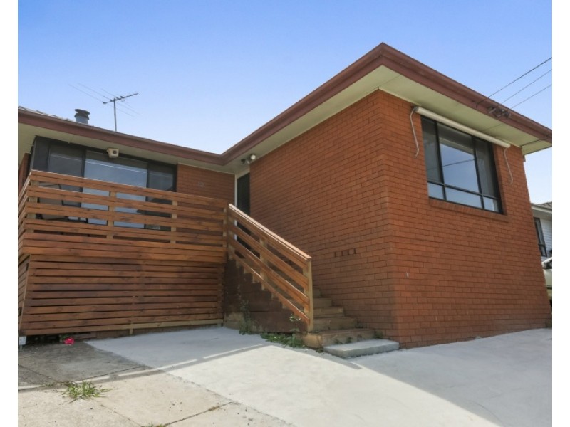 12 Orleans Crescent, Toongabbie NSW 2146
