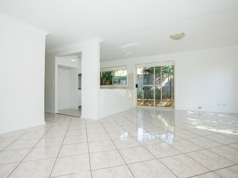 7/6 Binalong Road, Pendle Hill NSW 2145