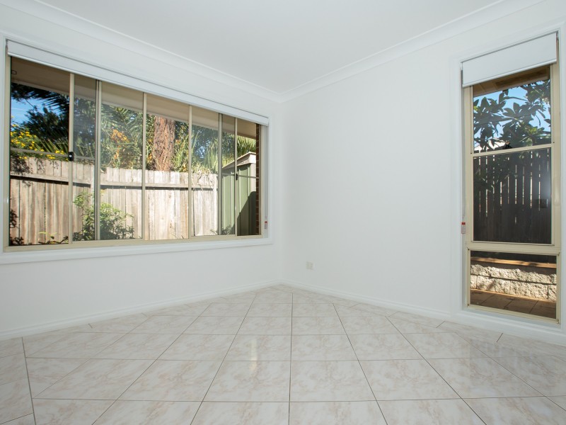 7/6 Binalong Road, Pendle Hill NSW 2145