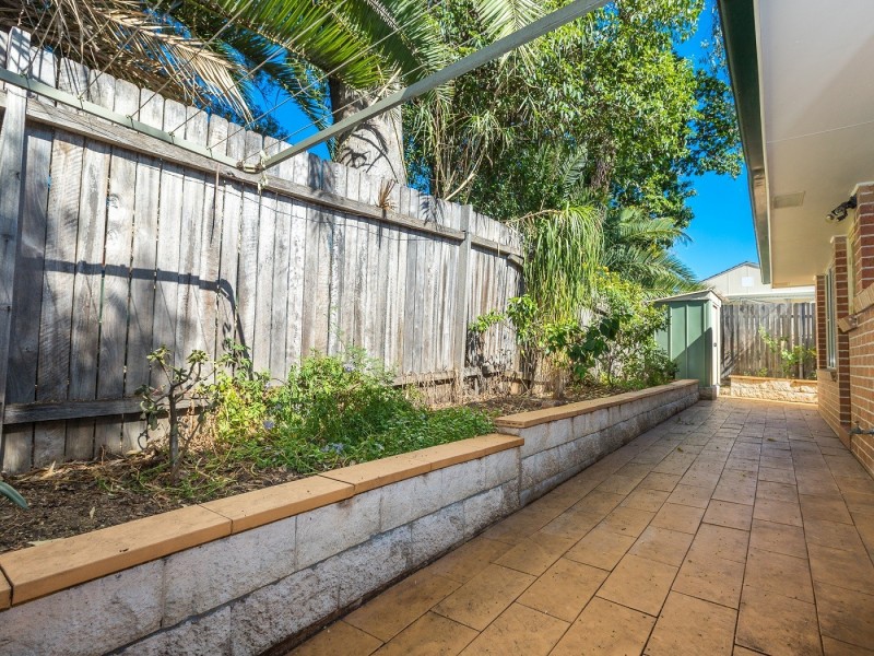 7/6 Binalong Road, Pendle Hill NSW 2145