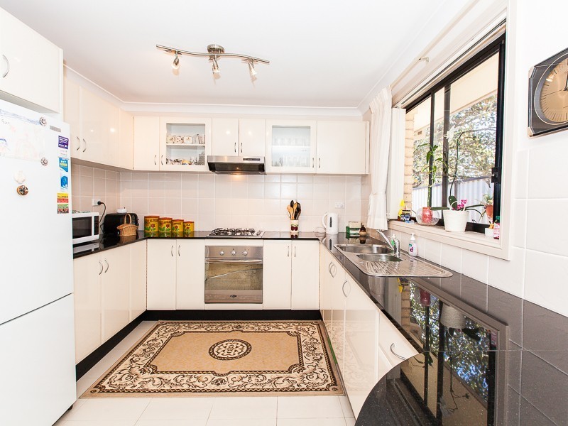 23c Collins Street, Pendle Hill NSW 2145