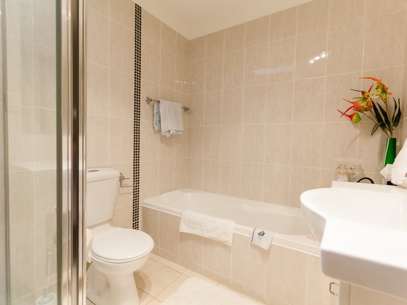 23c Collins Street, Pendle Hill NSW 2145