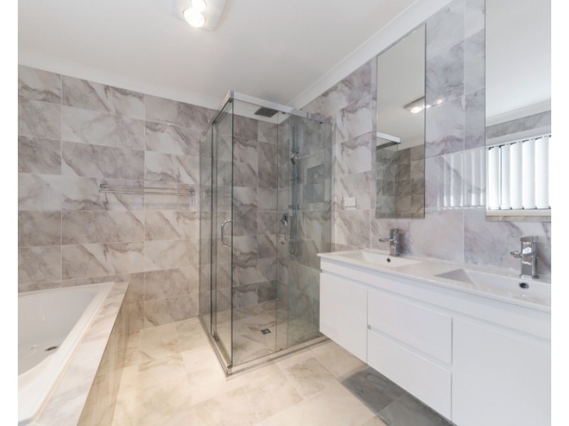 136a Smith Street, Pendle Hill NSW 2145