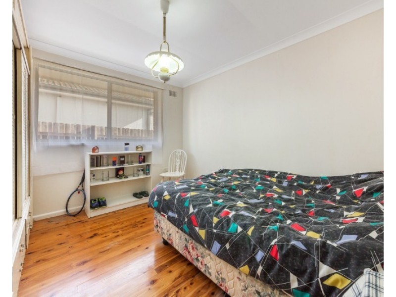 15 Macleay Street, Greystanes NSW 2145