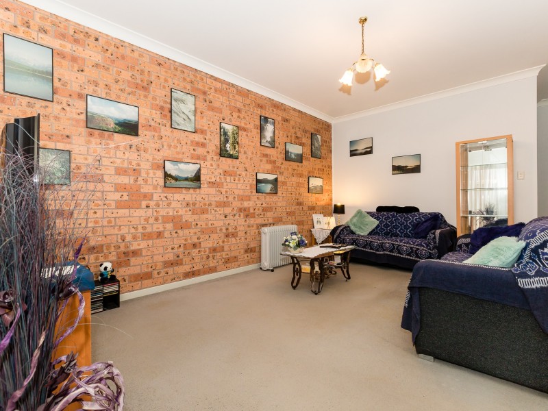 7/39 Woodlawn Drive, Toongabbie NSW 2146