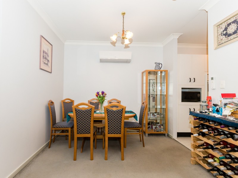 7/39 Woodlawn Drive, Toongabbie NSW 2146