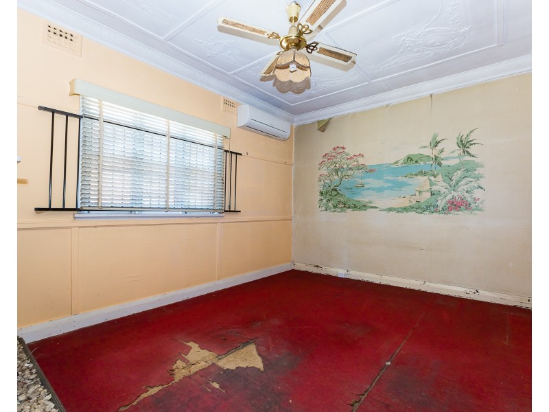 195 Wentworth Avenue, Pendle Hill NSW 2145