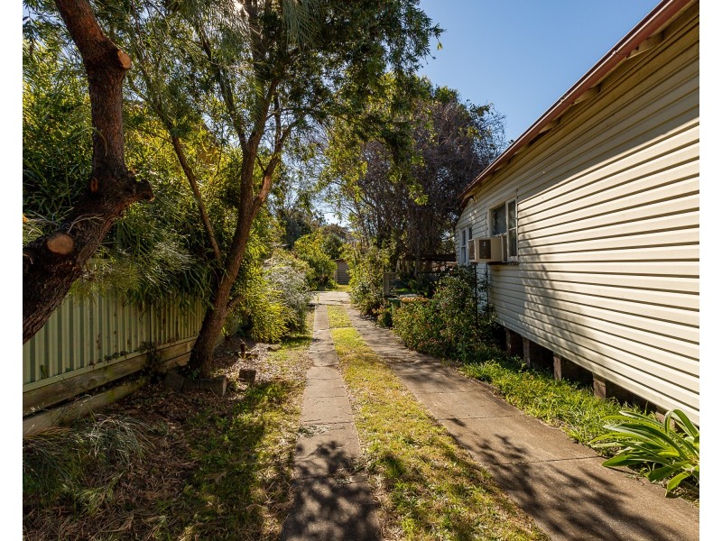 195 Wentworth Avenue, Pendle Hill NSW 2145