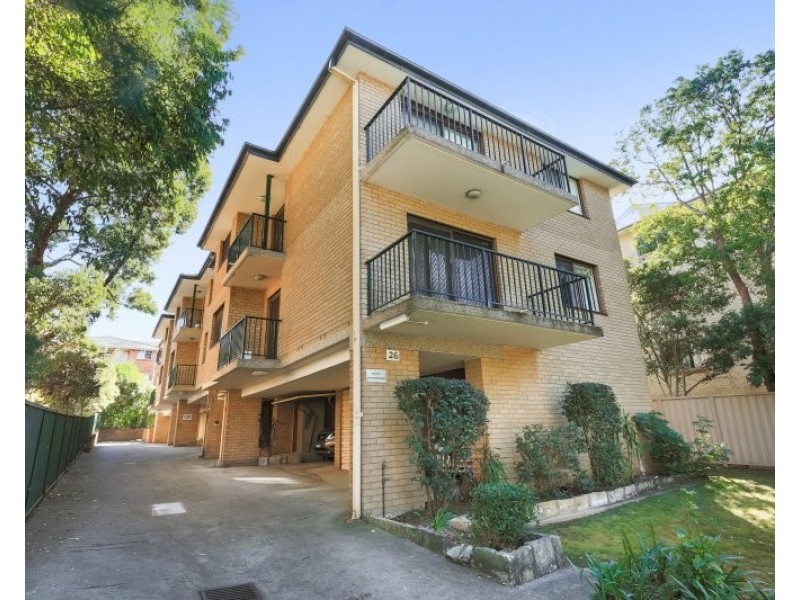 2/26 Central Avenue, Westmead NSW 2145