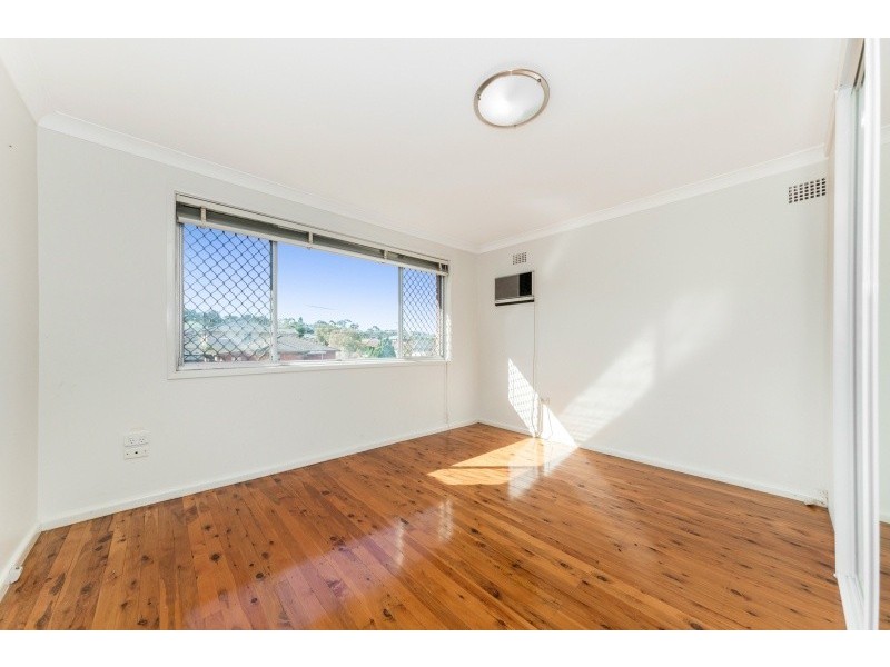 5 Macleay Street, Greystanes NSW 2145