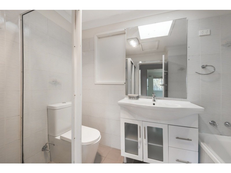 5 Macleay Street, Greystanes NSW 2145