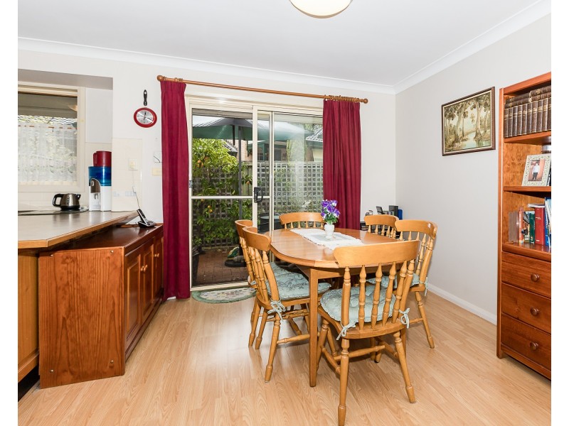 2/42 Girraween Road, Girraween NSW 2145