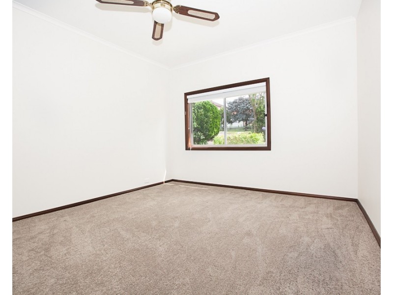 122 Smith Street, Pendle Hill NSW 2145