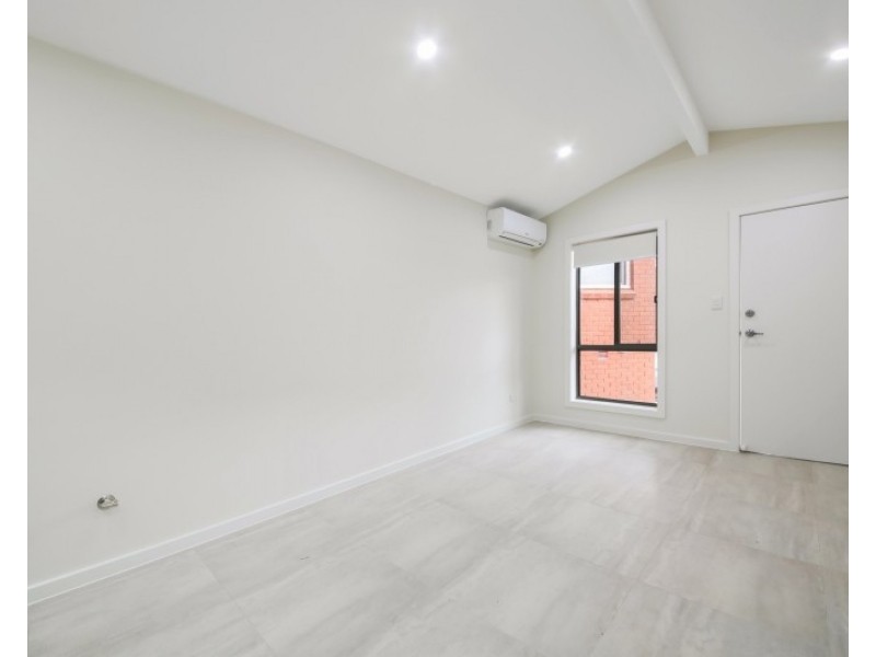 17a Maple Street, Greystanes NSW 2145