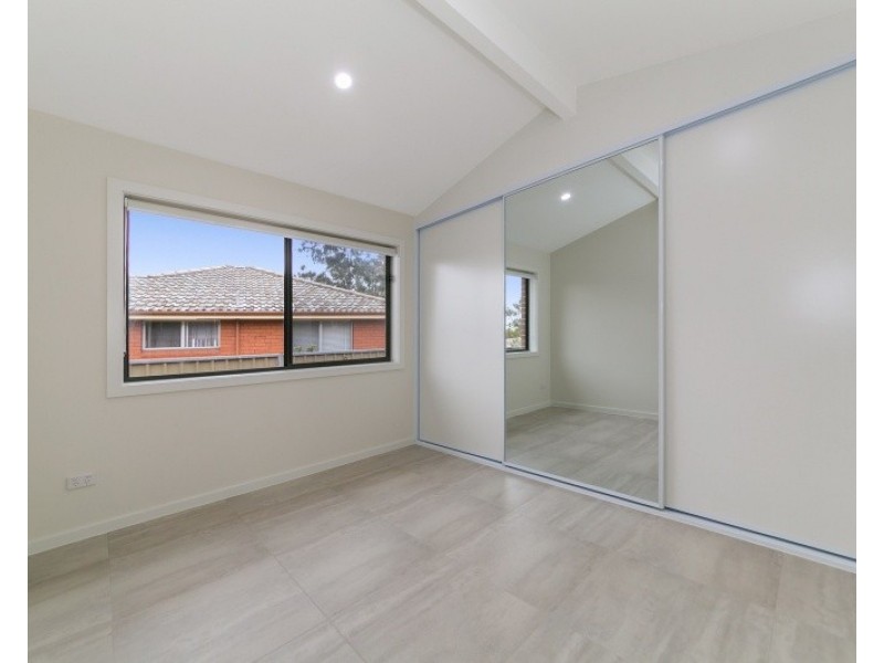 17a Maple Street, Greystanes NSW 2145