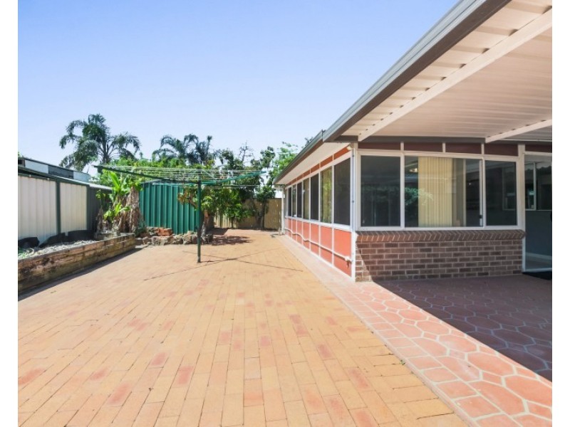 29 Wollaton Grove, Oakhurst NSW 2761