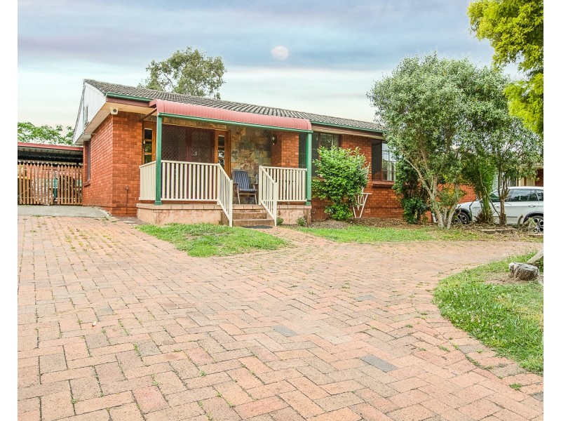 7 Mackenzie Boulevard, Seven Hills NSW 2147