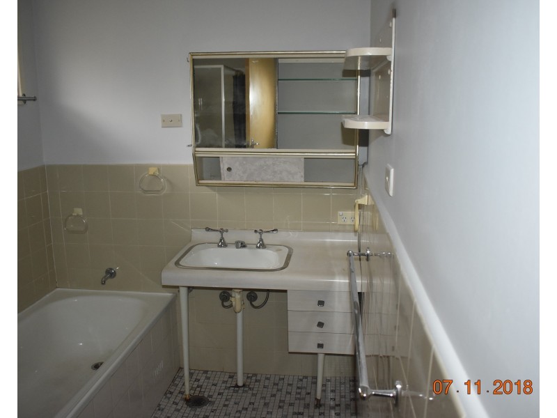 76 Essington Street, Wentworthville NSW 2145