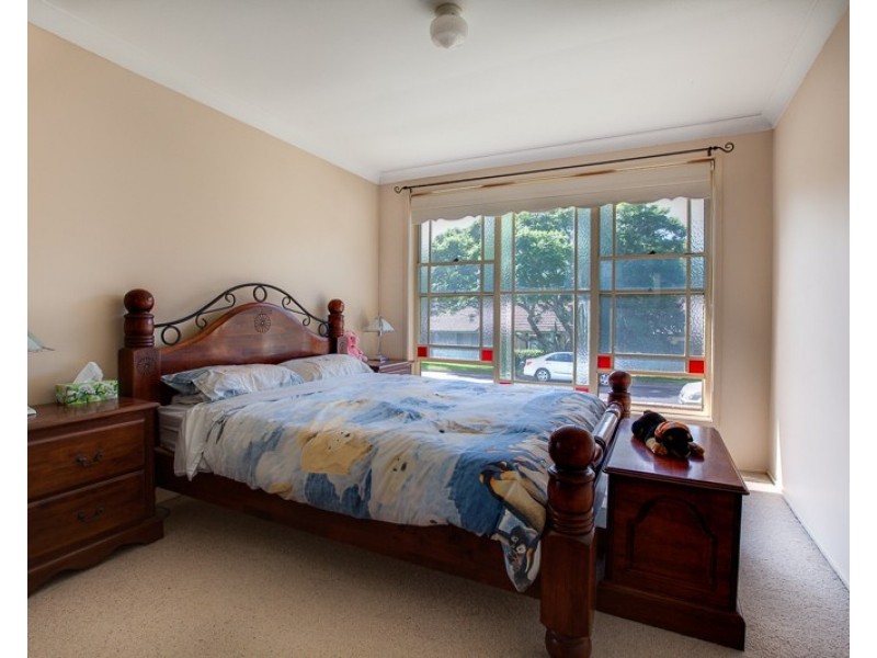 2A Binya St, Pendle Hill NSW 2145