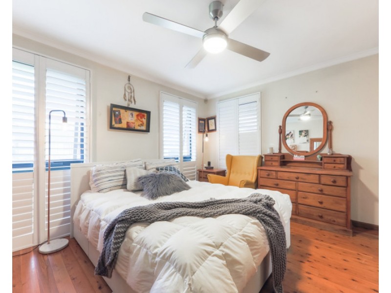 7 Rowena Street, Greystanes NSW 2145