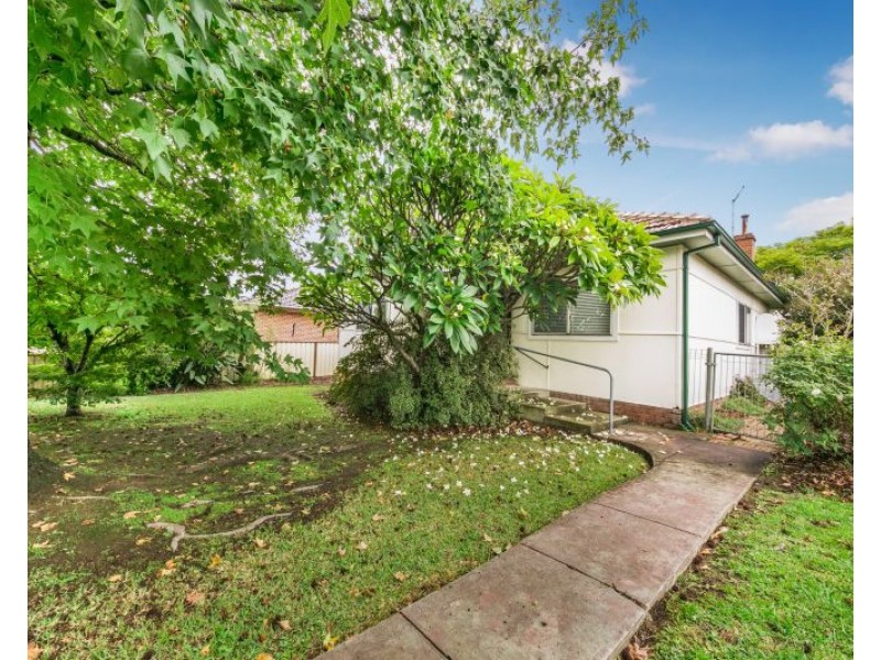 39 Cecil Street, Guildford NSW 2161