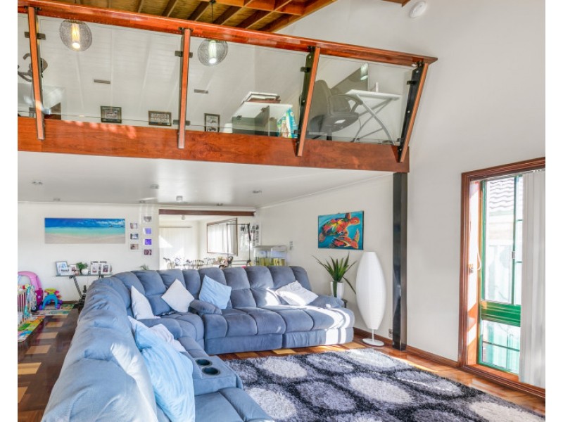 28 Falcon Crescent, Claremont Meadows NSW 2747