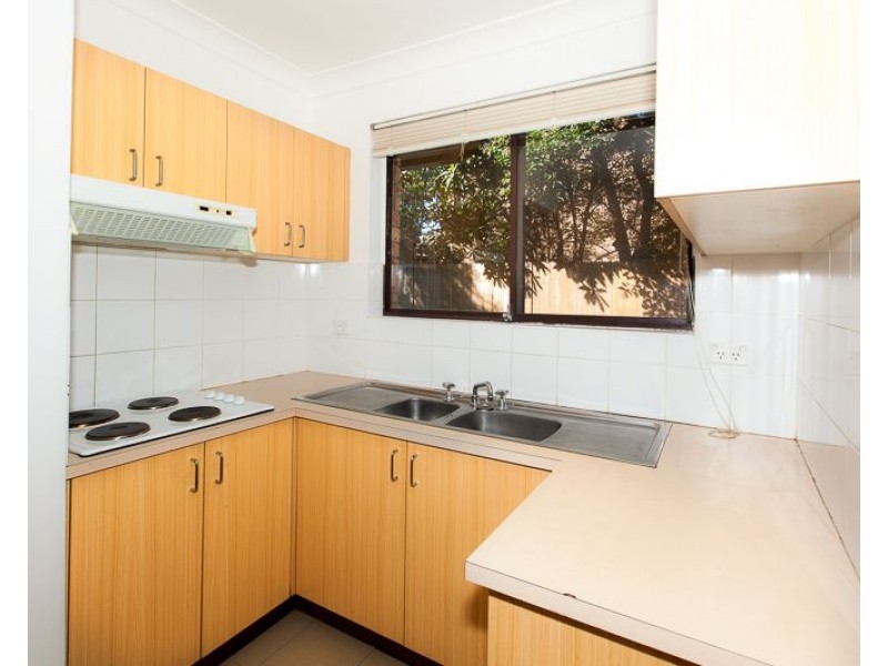 9/211 Hawkesbury Rd, Westmead NSW 2145