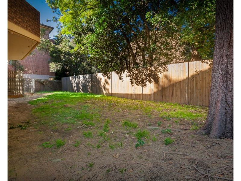 9/211 Hawkesbury Rd, Westmead NSW 2145