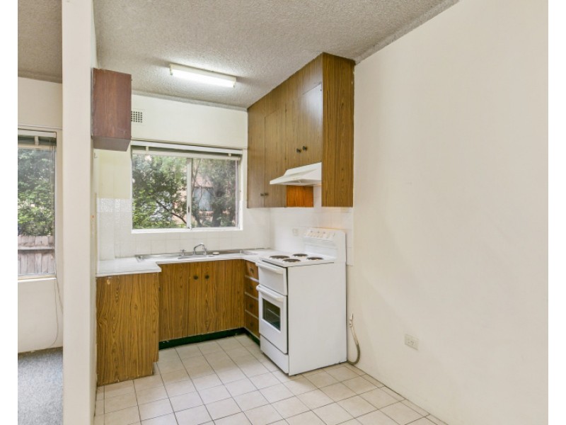 2/25 Sheffield Street, Merrylands NSW 2160