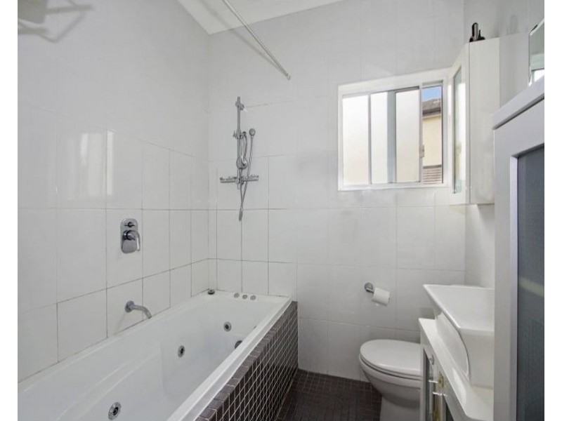 2 Eldridge Rd, Greystanes NSW 2145