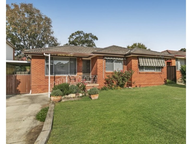 25 Macleay St, Greystanes NSW 2145