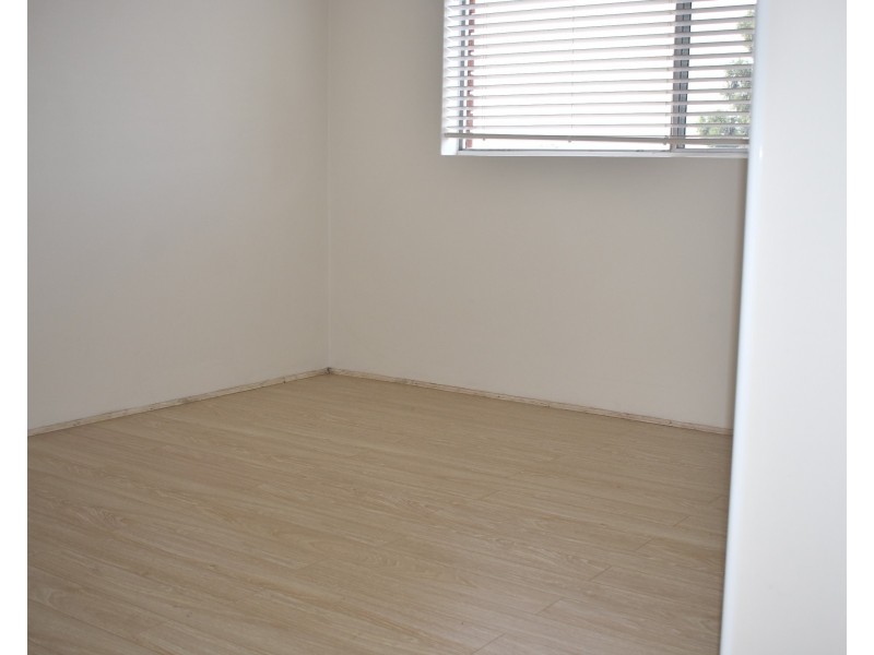 4/480 Merrylands Rd, Merrylands NSW 2160