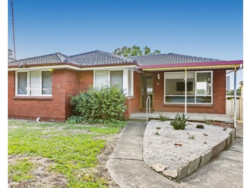 23 Benaud St, Greystanes NSW 2145
