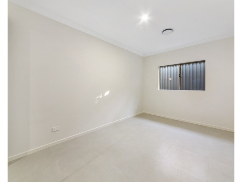 9/129-133 Dunmore St, Wentworthville NSW 2145
