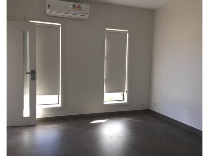 84a Glenmore Ridge Dr, Glenmore Park NSW 2745