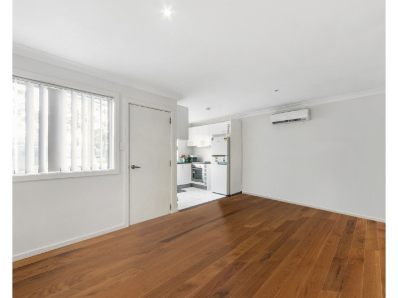 83a Binalong Road, Pendle Hill NSW 2145