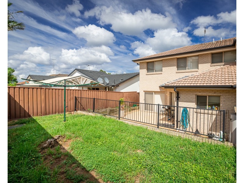 53 Cooma Rd, Greystanes NSW 2145