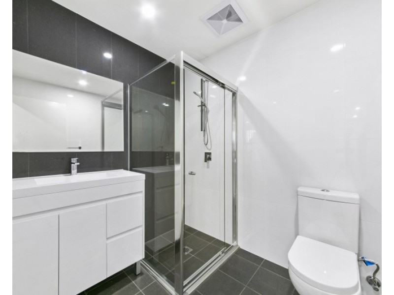 315/240-250 Great Western Highway, Kingswood NSW 2747