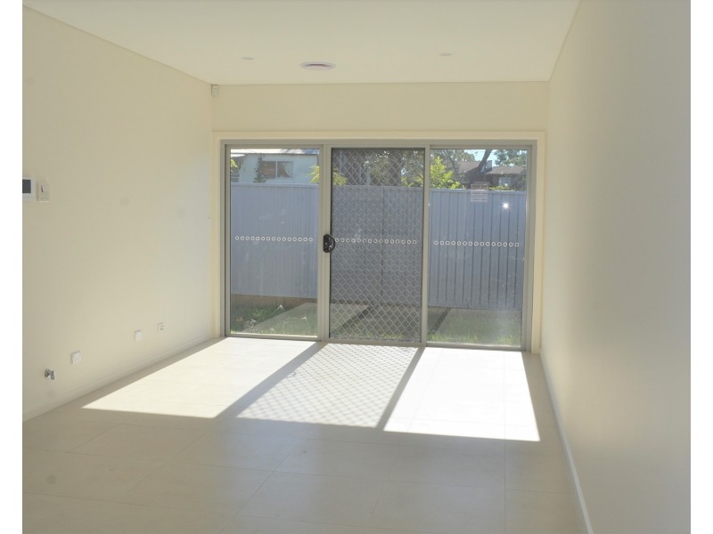 10/129-133 Dunmore St, Wentworthville NSW 2145