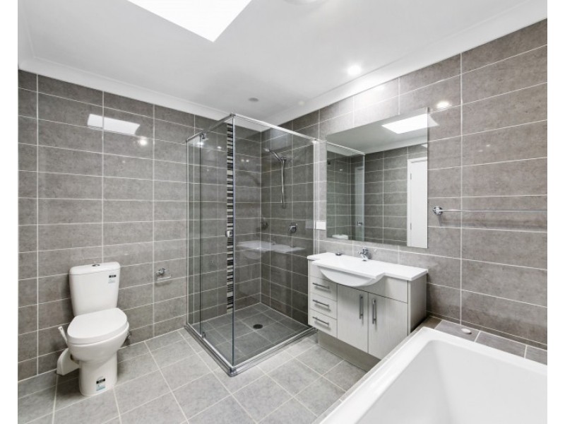 15 Camillo Street, Pendle Hill NSW 2145