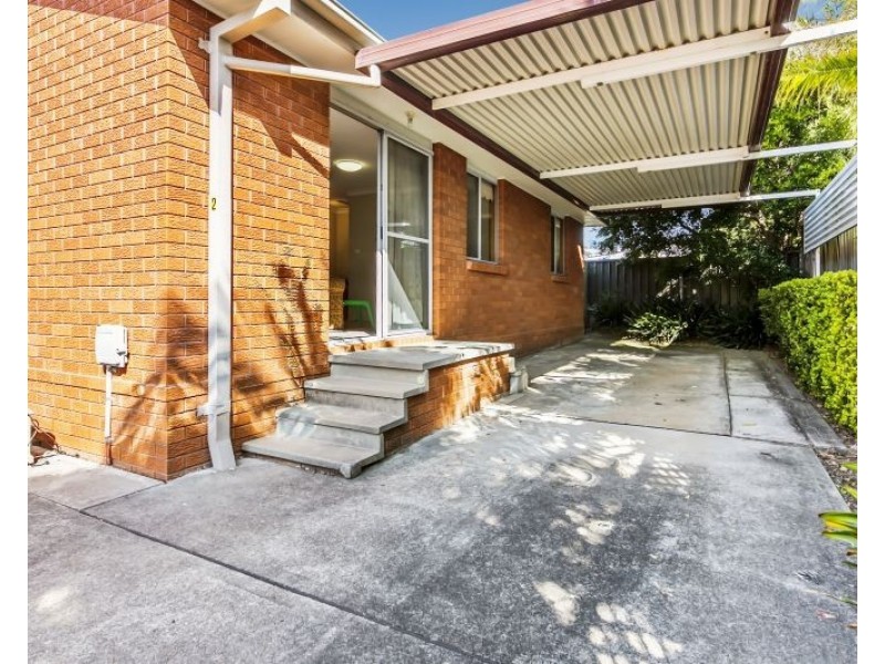 2/117a Binalong Rd, Old Toongabbie NSW 2146
