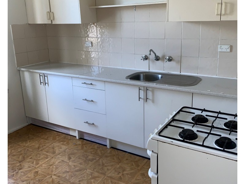 2/21 The Crescent, Homebush NSW 2140