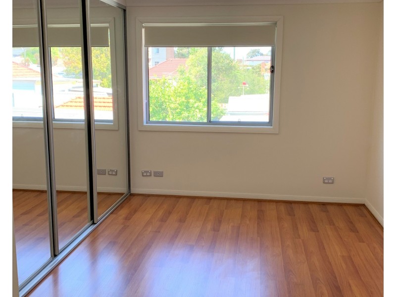 16 Lumeah St, Merrylands NSW 2160