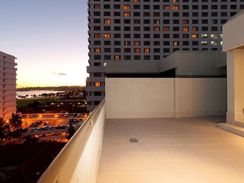 10/197 Adelaide Terrace, East Perth WA 6004