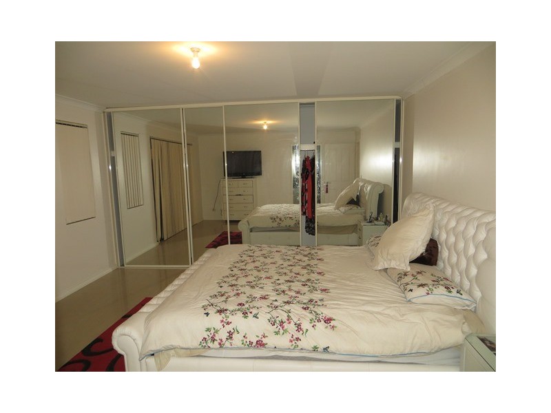 25 Marathon Loop, Madeley WA 6065