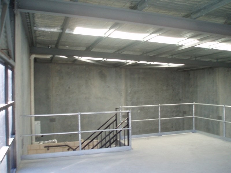 4/20 Christable Way, Landsdale WA 6065