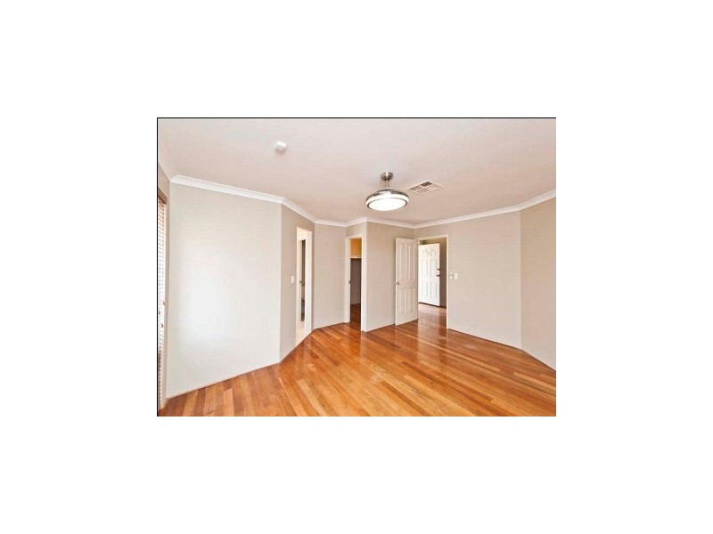 87 Lakevalley Drive, Edgewater WA 6027