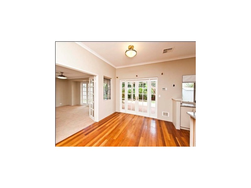 87 Lakevalley Drive, Edgewater WA 6027